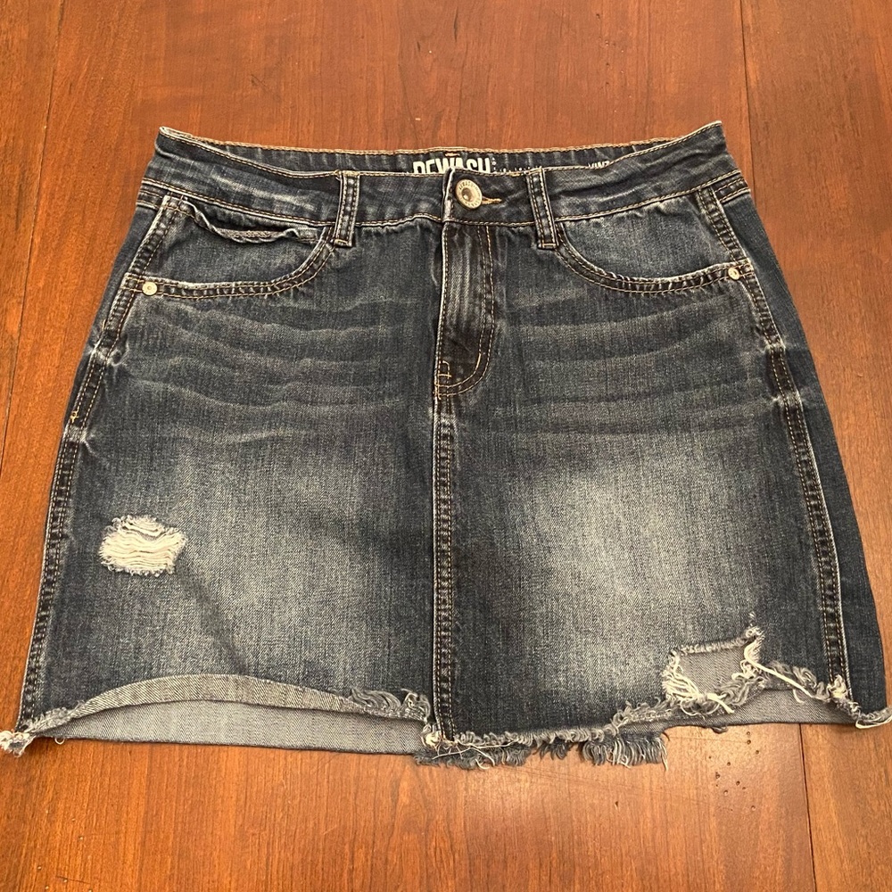 Rewash Womens Mini Skirt Size 7/28 Vintage Reunion Distressed Denim Jean skirt